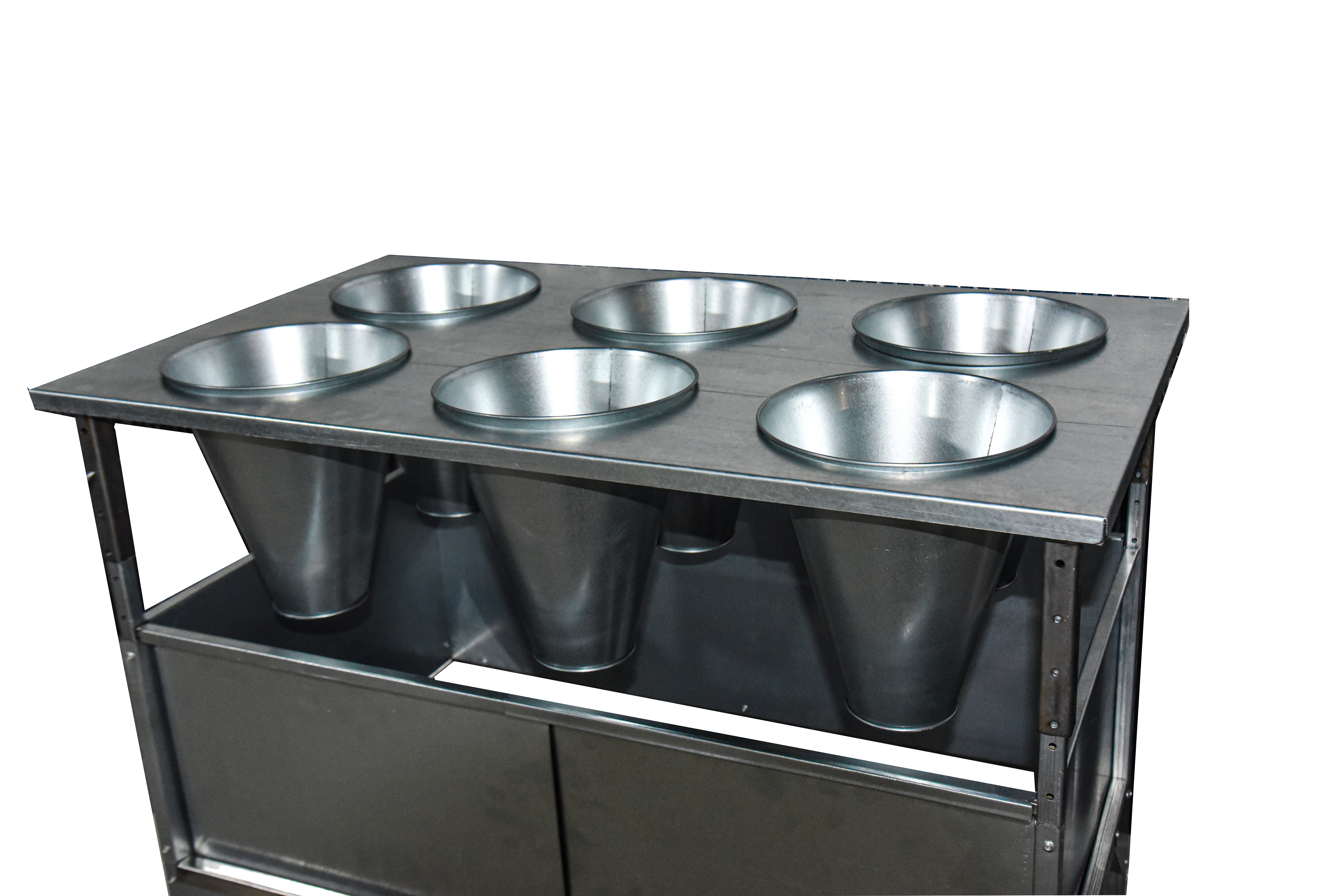 Стойка для конусов с раковиной и ведром "Дватришесть". Фото 2 Стойка для конусов с раковиной и ведром "Дватришесть". Фото 2