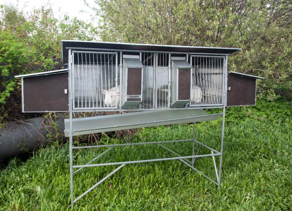 Уличный домик для кроликов "Фаворит" КР1-М-М. Фото 1 Уличный домик для кроликов "Фаворит" КР1-М-М. Фото 1
