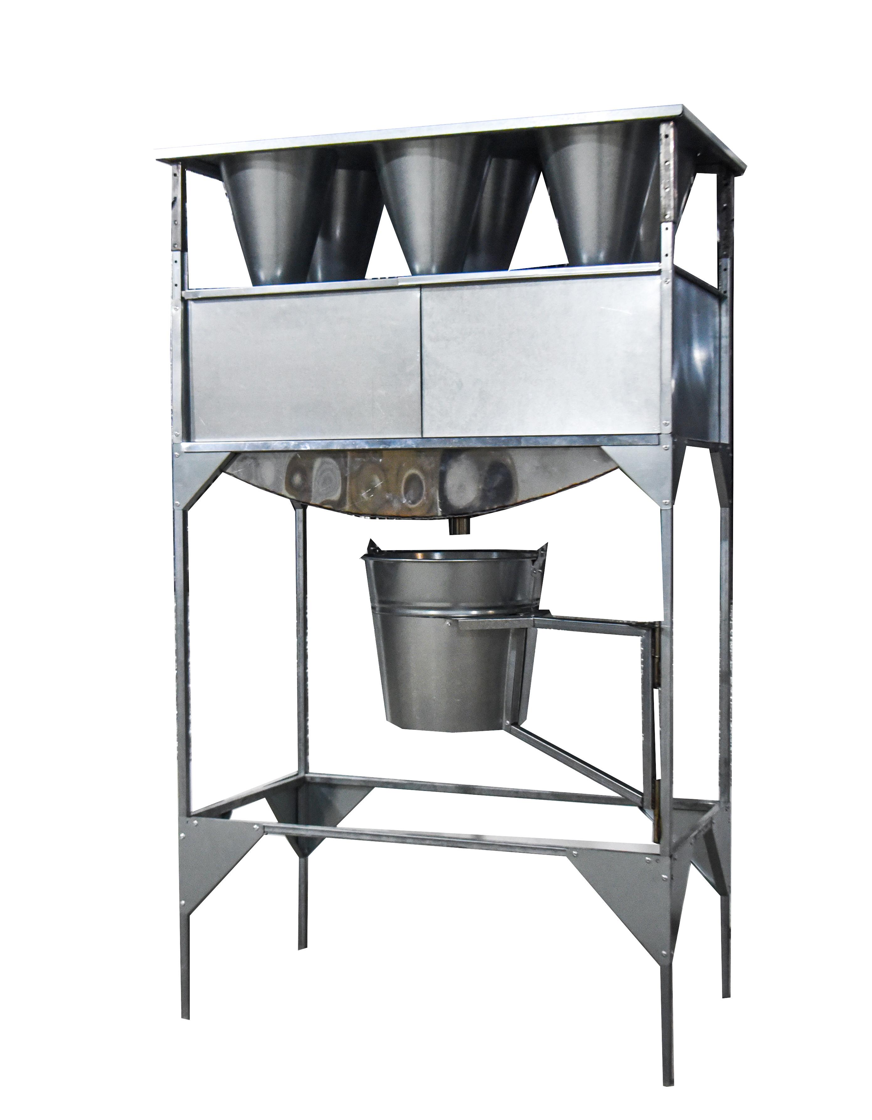 Стойка для конусов с раковиной и ведром "Дватришесть". Фото 1 Стойка для конусов с раковиной и ведром "Дватришесть". Фото 1