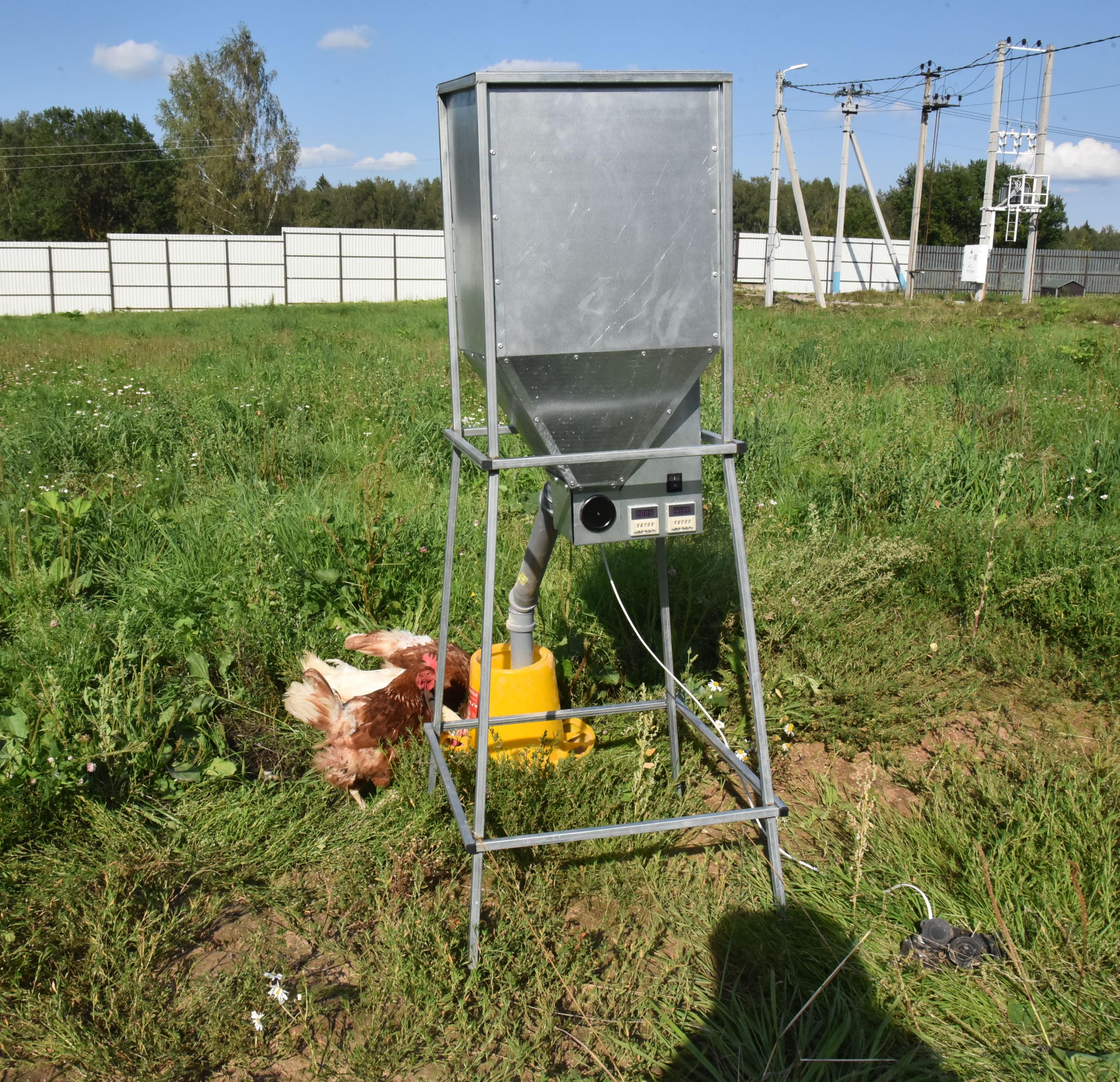 Бункер кормовой автоматический "Дозатор 45". Фото 15 Бункер кормовой автоматический "Дозатор 45". Фото 15