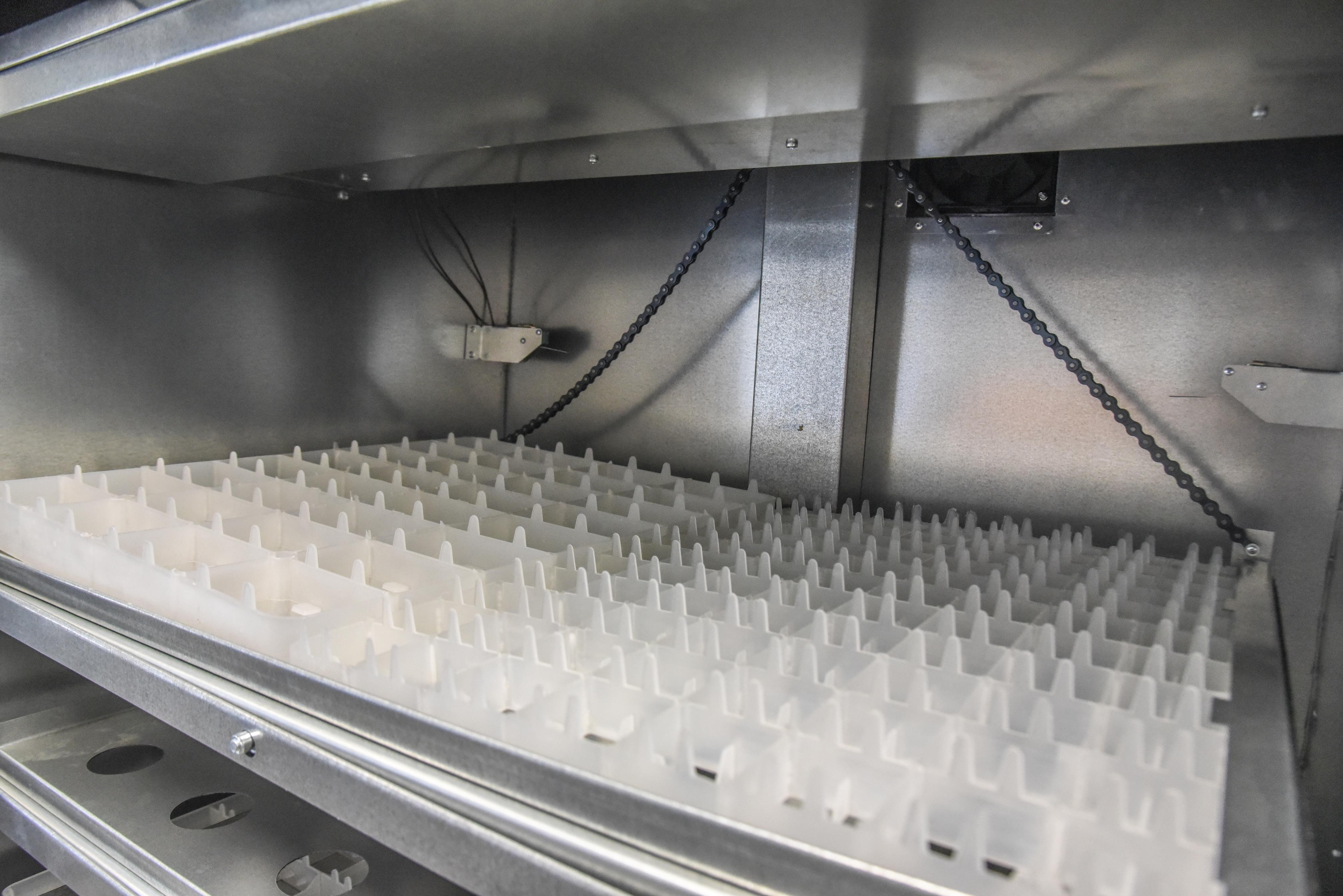 Инкубатор АИ-1400. Фото 3