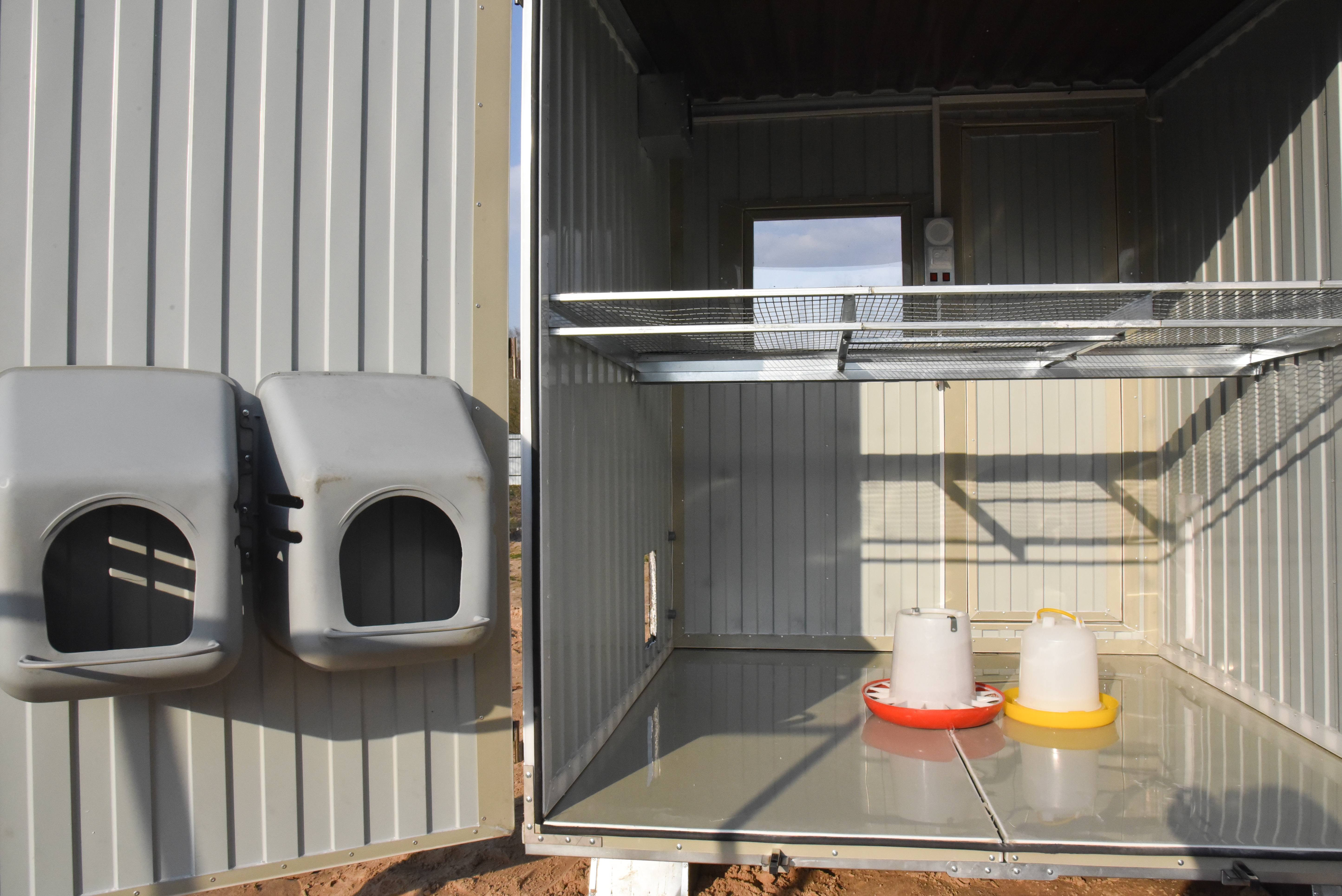 Утепленный курятник с обогревом на 45 голов "Теплоисухо" КН. Фото 26