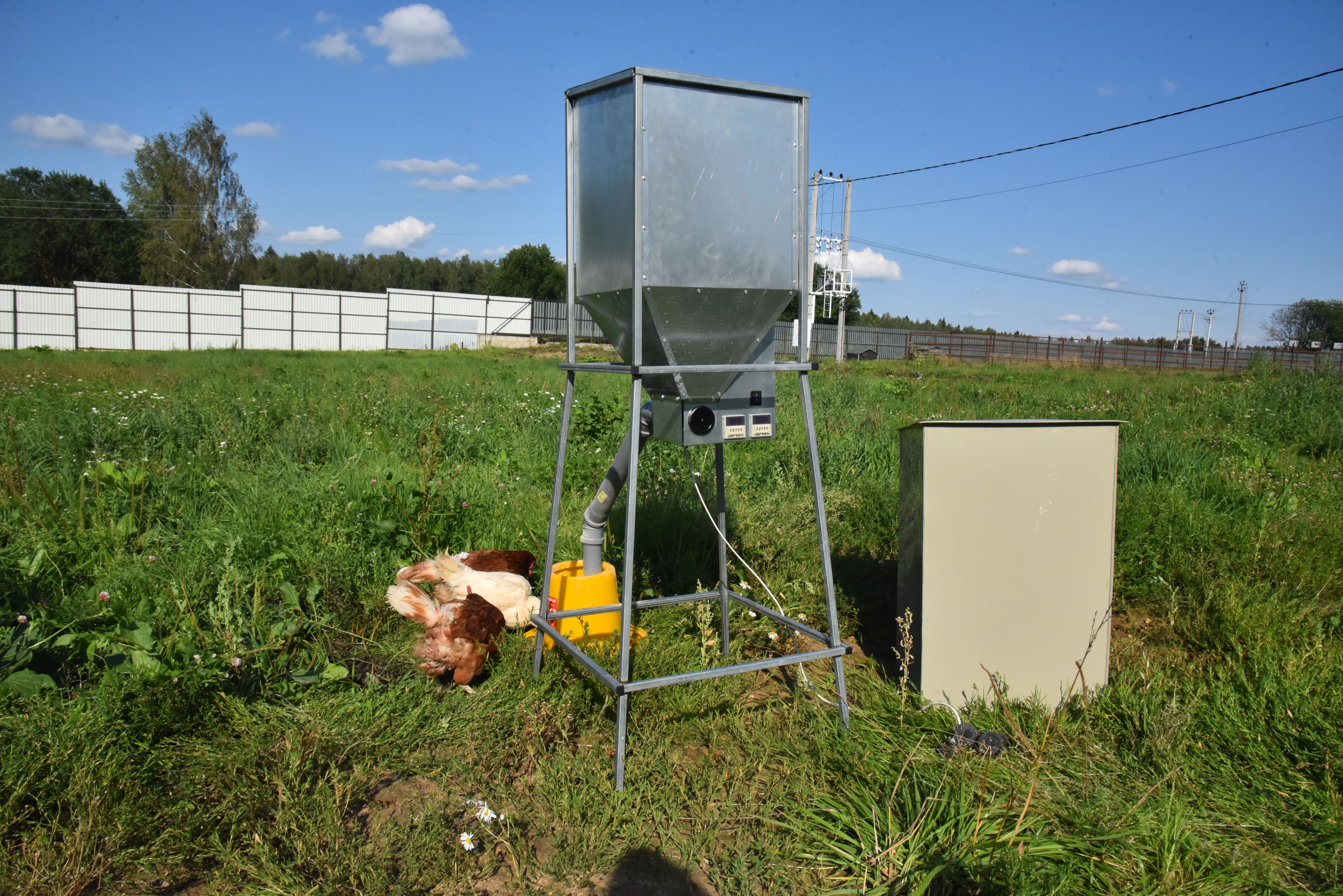 Бункер кормовой автоматический "Дозатор 45". Фото 16 Бункер кормовой автоматический "Дозатор 45". Фото 16